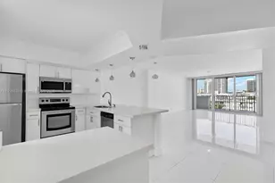 3703 NE 166th St, North Miami Beach, FL 33160 - Photo 4