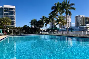 1000 Parkview Dr, Hallandale Beach, FL 33009 - Photo 22