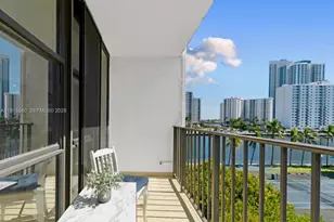 1000 Parkview Dr, Hallandale Beach, FL 33009 - Photo 2
