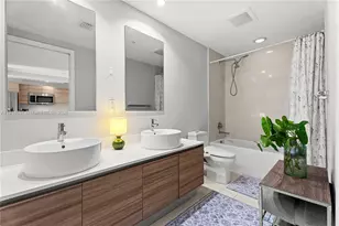 121 NE 34th St, Miami, FL 33137 - Photo 6