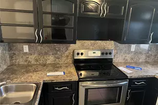 2600 NW 28th St, Miami, FL 33142 - Photo 12