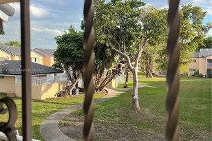 2600 NW 28th St, Miami, FL 33142 - Photo 10