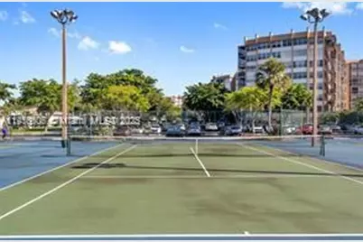 1300 Saint Charles Pl #L12, Pembroke Pines, FL 33026 - Photo 26