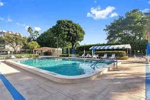 1300 St Charles Pl, Pembroke Pines, FL 33026 - Photo 32