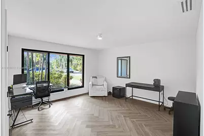 14135 N Miami Ave, Miami, FL 33168 - Photo 24