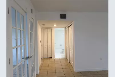 2199 NW 77th Way #104, Pembroke Pines, FL 33024 - Photo 8