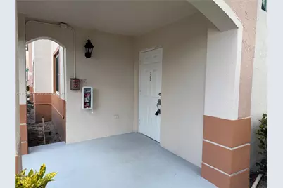 2199 NW 77th Way #104, Pembroke Pines, FL 33024 - Photo 24