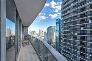 55 SW 9th St, Miami, FL 33130 - Photo 20