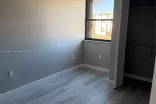 [Address not provided], Miami, FL 33172 - Photo 6