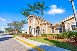 5850 Hampton Hills Blvd, Tamarac, FL 33321 - Photo 18