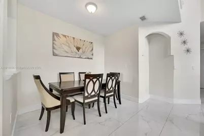 10191 NW 32nd Ter, Doral, FL 33172 - Photo 12