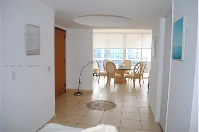 17555 Collins Ave #1702, Sunny Isles Beach, FL 33160 - Photo 2
