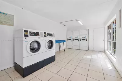 7205 Miami Lakes Dr #B3, Miami Lakes, FL 33014 - Photo 22