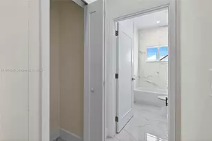 1346 NW 44th St, Miami, FL 33142 - Photo 24