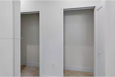 1346 NW 44th St, Miami, FL 33142 - Photo 32