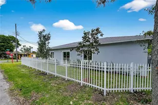 1346 NW 44th St, Miami, FL 33142 - Photo 4
