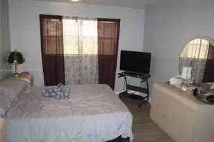 2751 E Sunrise Lakes Dr, Sunrise, FL 33322 - Photo 10