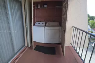 13707 Kendale Lakes Cir, Miami, FL 33183 - Photo 28