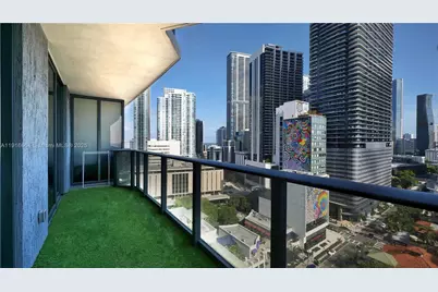 45 SW 9th St #1504, Miami, FL 33130 - Photo 32