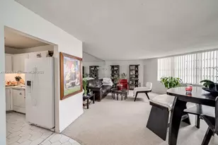 2750 NE 183rd St, Aventura, FL 33160 - Photo 20