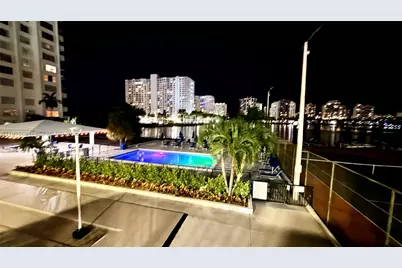 2750 NE 183rd St #906, Aventura, FL 33160 - Photo 38