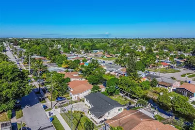 6431 SW 19th St, North Lauderdale, FL 33068 - Photo 6