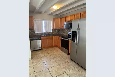 9722 NW 6th Ln, Miami, FL 33172 - Photo 16