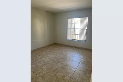 9722 NW 6th Ln, Miami, FL 33172 - Photo 36