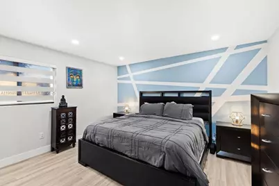 17121 NW 82nd Ave, Hialeah, FL 33015 - Photo 14