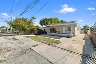 2262 NW 4th St, Miami, FL 33125 - Photo 2