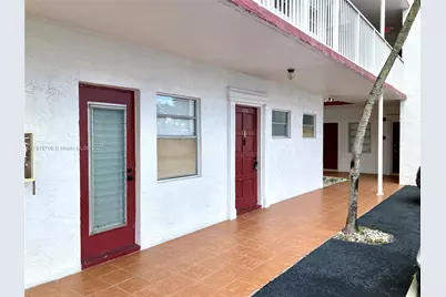 4270 NW 40th St #103, Lauderdale Lakes, FL 33319 - Photo 2