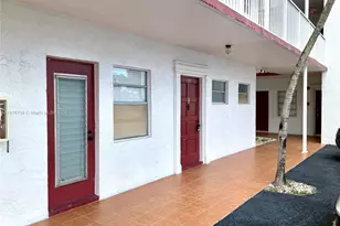 4270 NW 40th St, Lauderdale Lakes, FL 33319 - Photo 2