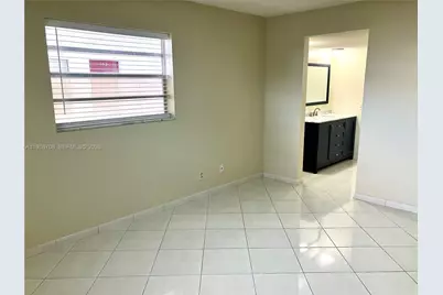 4270 NW 40th St #103, Lauderdale Lakes, FL 33319 - Photo 38