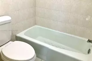 4270 NW 40th St, Lauderdale Lakes, FL 33319 - Photo 44