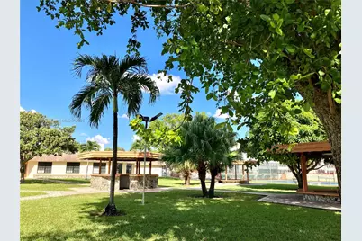 4270 NW 40th St #103, Lauderdale Lakes, FL 33319 - Photo 74