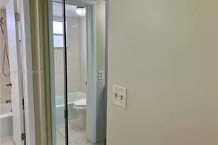 4270 NW 40th St, Lauderdale Lakes, FL 33319 - Photo 50