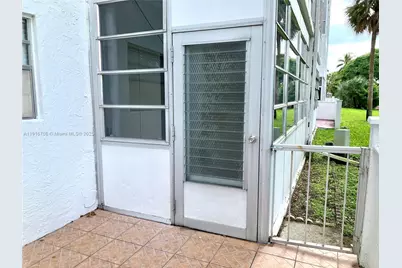 4270 NW 40th St #103, Lauderdale Lakes, FL 33319 - Photo 60