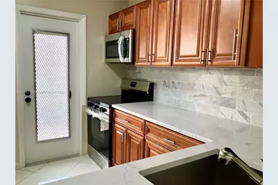 4270 NW 40th St #103, Lauderdale Lakes, FL 33319 - Photo 38