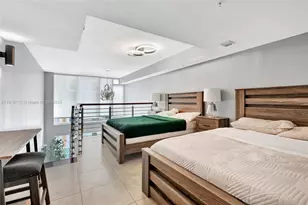 41 SE 5th St, Miami, FL 33131 - Photo 10