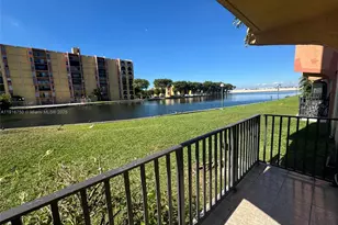4709 NW 7th St, Miami, FL 33126 - Photo 1
