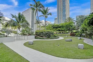 950 Brickell Bay Dr, Miami, FL 33131 - Photo 22