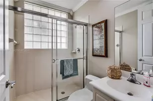 3206 NE 212th St, Aventura, FL 33180 - Photo 12