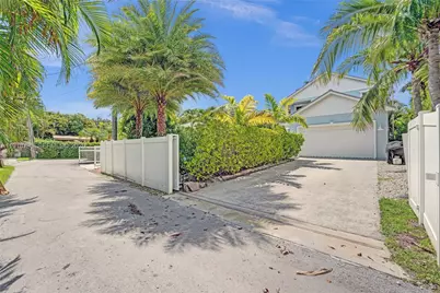 919 Adams St, Hollywood, FL 33019 - Photo 62