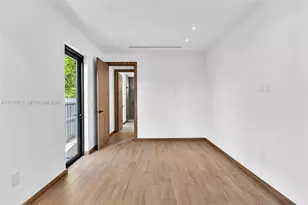 2175 SW 25th St, Miami, FL 33133 - Photo 34