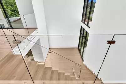 2175 SW 25th St, Miami, FL 33133 - Photo 44