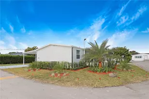 19800 SW 180th Ave, Miami, FL 33187 - Photo 4