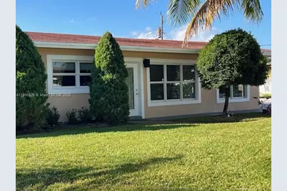 4281 NE 13th Ave, Pompano Beach, FL 33064 - Photo 2