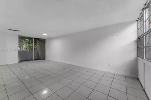 6011 SW 69th St, South Miami, FL 33143 - Photo 4