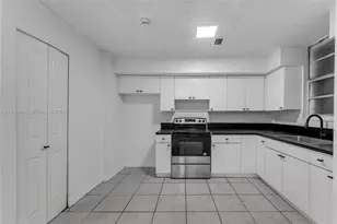 6011 SW 69th St, South Miami, FL 33143 - Photo 6