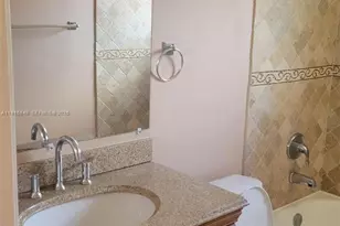 914 NW 106th Ave Cir, Miami, FL 33172 - Photo 20